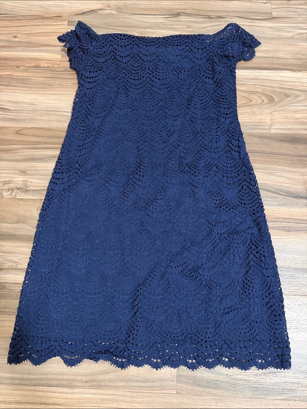 Lilly Pulitzer Jade True Navy  Scalloped Shell Lace Shift Dress Women’s Sz. L